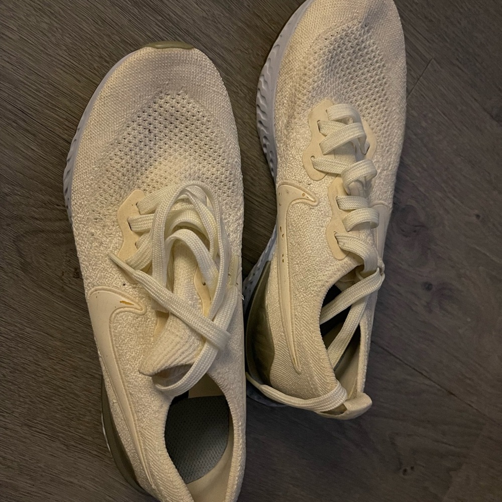 Nike Women's Cream Knit Sneakers